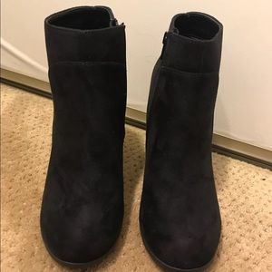 Women’s Ankle Booties